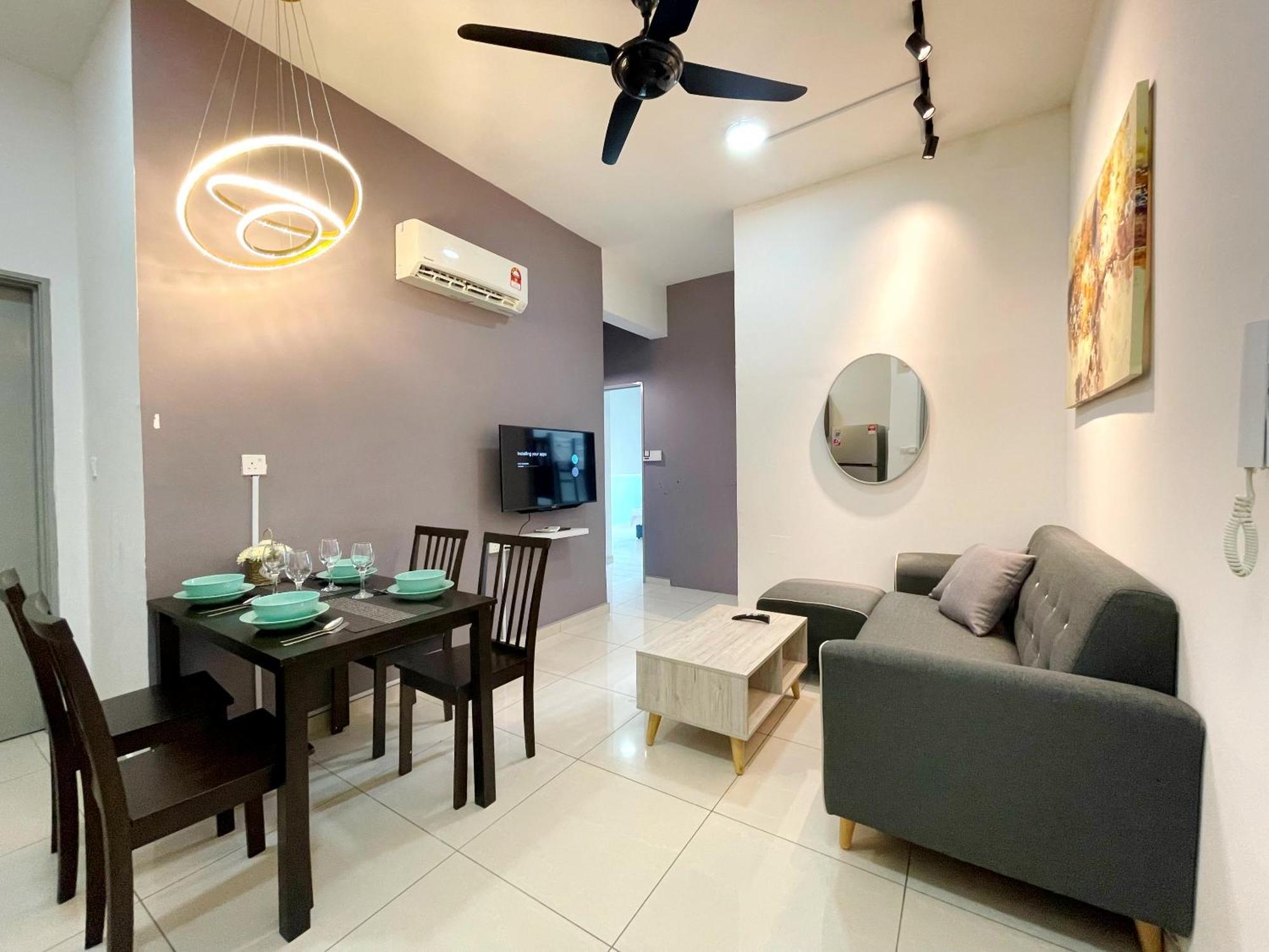 Mesahill Homestay, Nilai By S&T Homez Eksteriør bilde